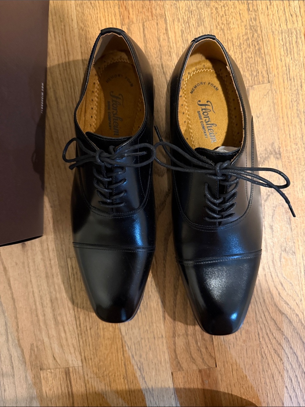Florsheim Black Cap-Toe Lace-Up Oxfords